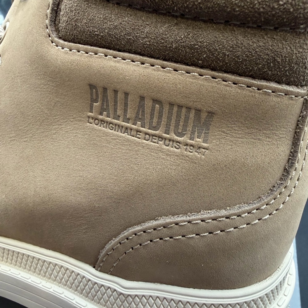 Palladium Miss Dune #97971-264-M. Women’s Beige and White Boots size 8.5 - Picture 6 of 9